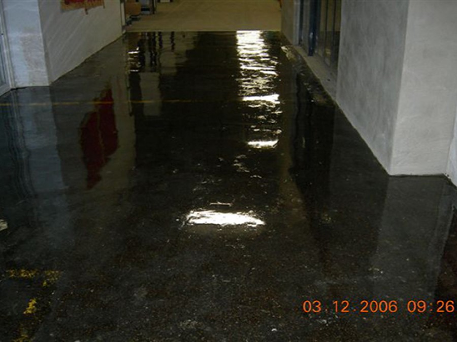 Pavimento autonivelante Aulas de Formación de Mercadona en Paterna. Foto 3